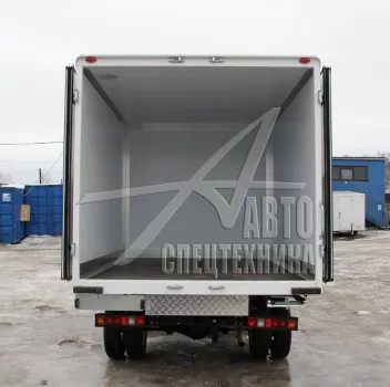FORD Tranzit 350 с фургоном из сэндвич-панелей
