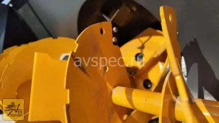 Роторный снегоуборщик